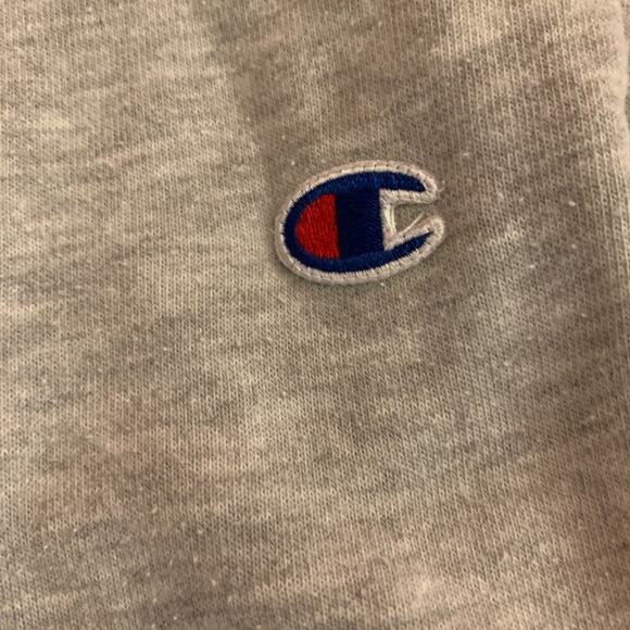 CHAMPION Boy’s Light Grey Logo Sweatpants / Size: Medium - Picture 12 of 13